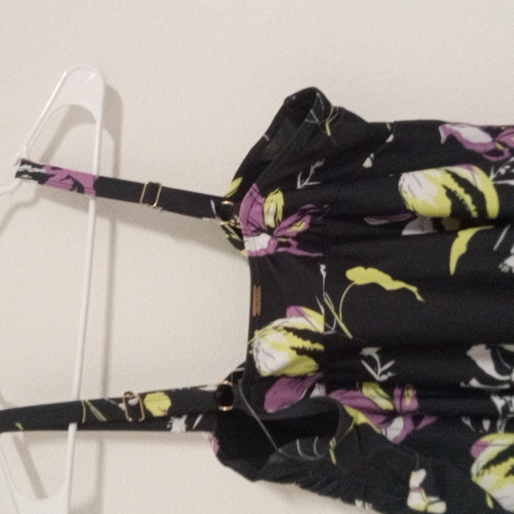 BNWT Nicole Miller floral swim dress - Picture 3 of 4